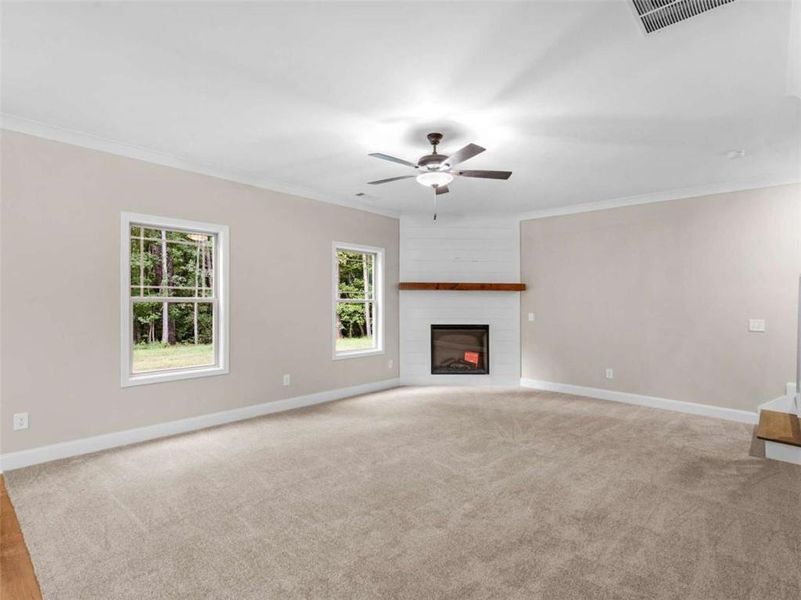 Spacious, unfurnished interior of a new home in , Monticello (Image 23).