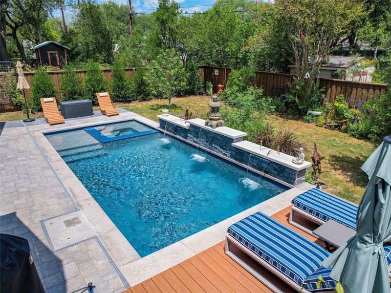 Image 21 of a home in .