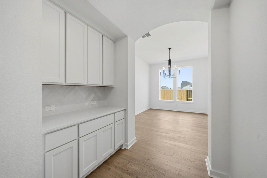 Butler's Pantry/Formal Dining Room