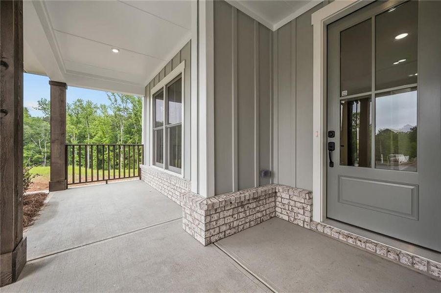 Furnished interior view inside a new home in Ellis, Marietta (Image 6).