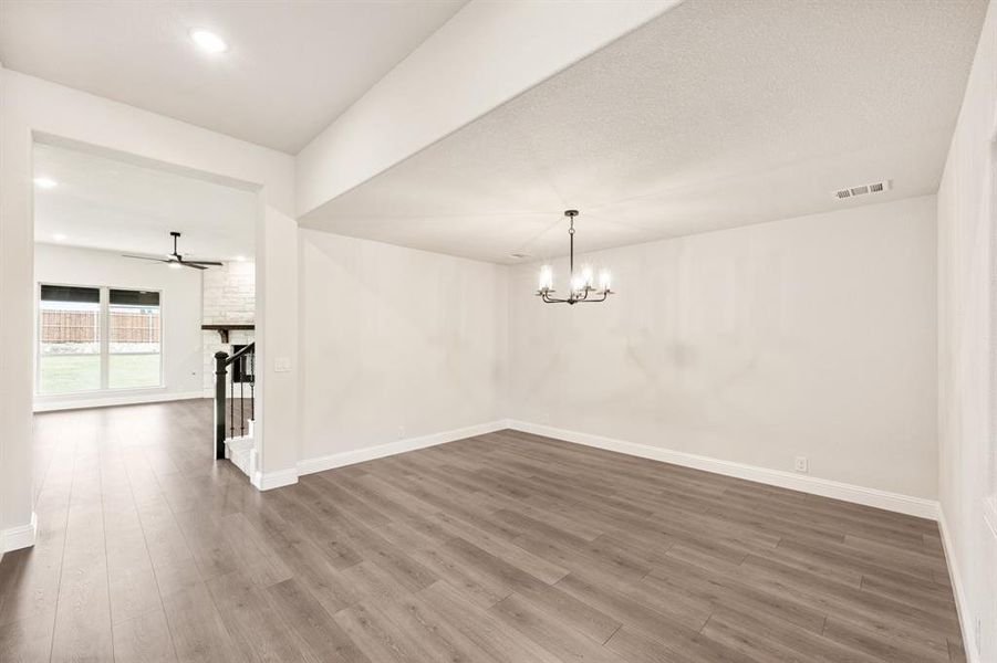 Spacious, unfurnished interior of a new home in Addison Hills, Cedar Hill (Image 23).