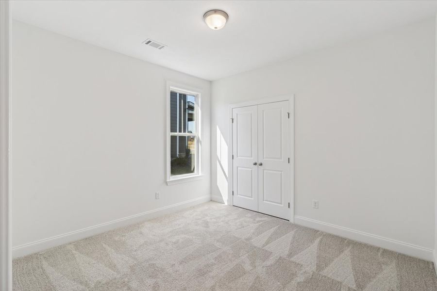 Spacious, unfurnished interior of a new home in Tillery Park, Grovetown (Image 21).