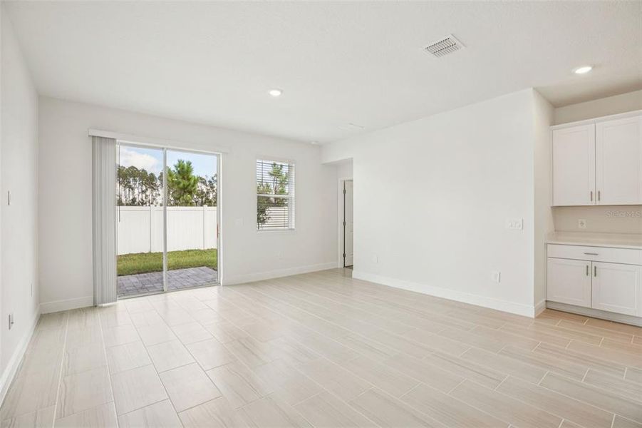 Spacious, unfurnished interior of a new home in Cyrene at Minneola - Villas, Minneola (Image 22).