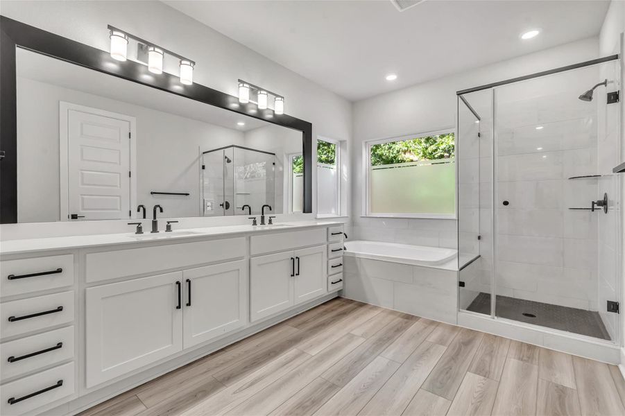 Furnished interior view inside a new home in , Austin (Image 33).