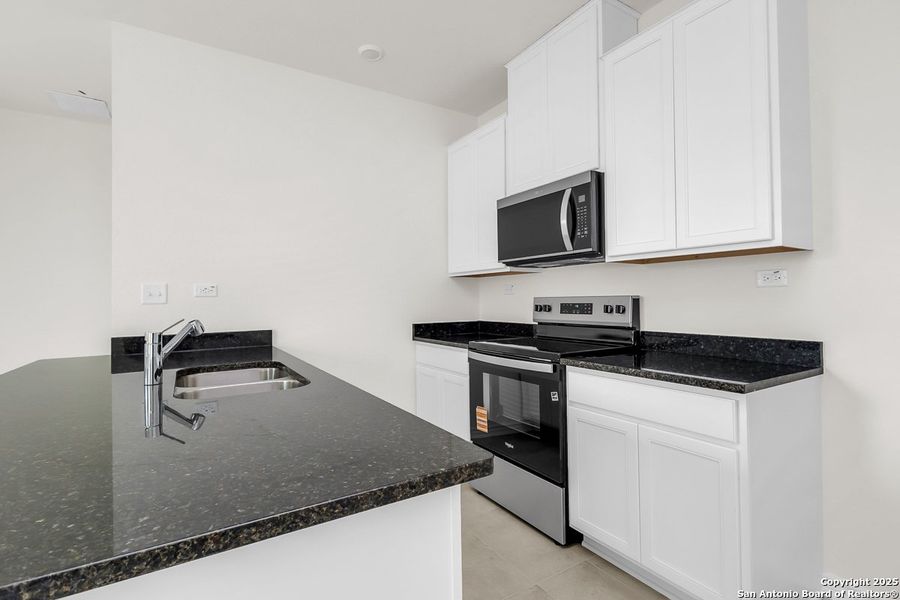 Furnished interior view inside a new home in Woodside Farms, Seguin (Image 5). Furnished interior view inside a new home in Woodside Farms, Seguin (Image 5).