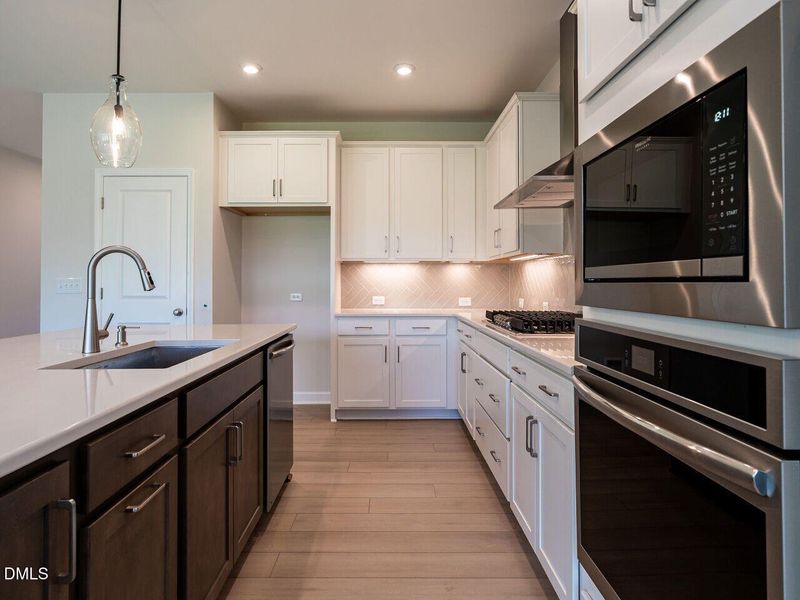 012-1280x960-kitchen 012-1280x960-kitchen