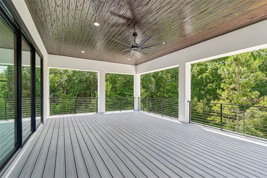 Exterior details and patio area of a home in , Tarpon Springs (Image 3). Exterior details and patio area of a home in , Tarpon Springs (Image 3).