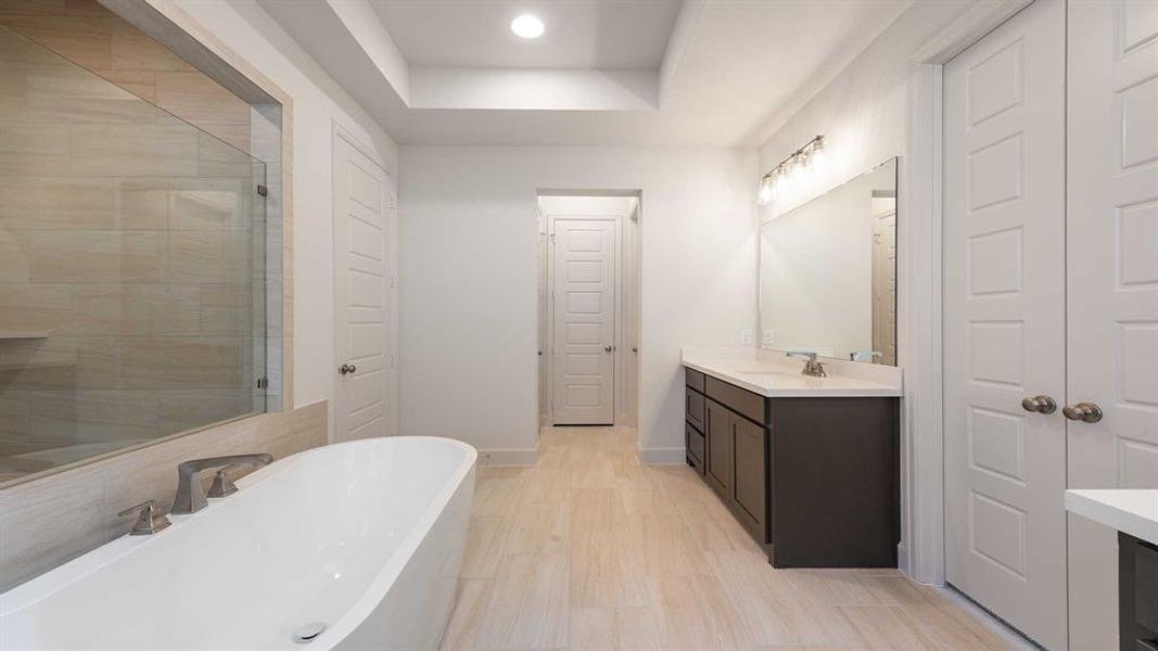 Furnished interior view inside a new home in Reunion 60'/70', Rhome (Image 9). Furnished interior view inside a new home in Reunion 60'/70', Rhome (Image 9).