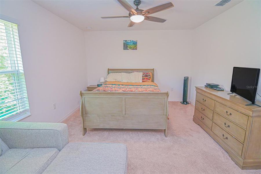 Furnished interior view inside a new home in , Kissimmee (Image 12).