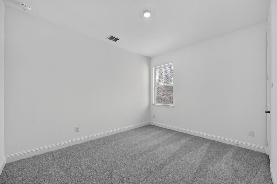 Spacious, unfurnished interior of a new home in South Oak, Lakewood Village (Image 23).