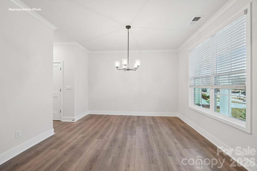 Spacious, unfurnished interior of a new home in Oak Grove Hill, Huntersville (Image 8).