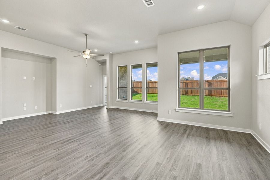 4br New Home in Fort Worth, TX. - Slide 18 4br New Home in Fort Worth, TX. - Slide 18
