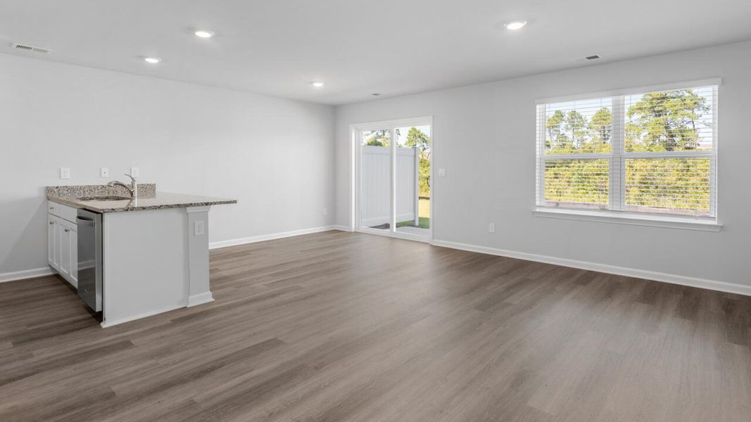 Spacious, unfurnished interior of a new home in The Landing at Sidbury Station, Castle Hayne (Image 20). Spacious, unfurnished interior of a new home in The Landing at Sidbury Station, Castle Hayne (Image 20).