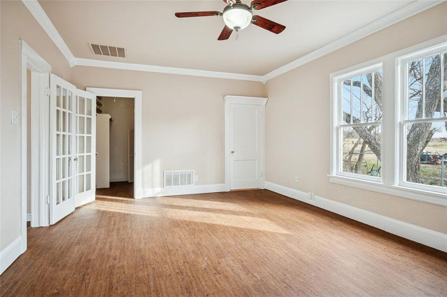 Spacious, unfurnished interior of a new home in , Weatherford (Image 20). Spacious, unfurnished interior of a new home in , Weatherford (Image 20).