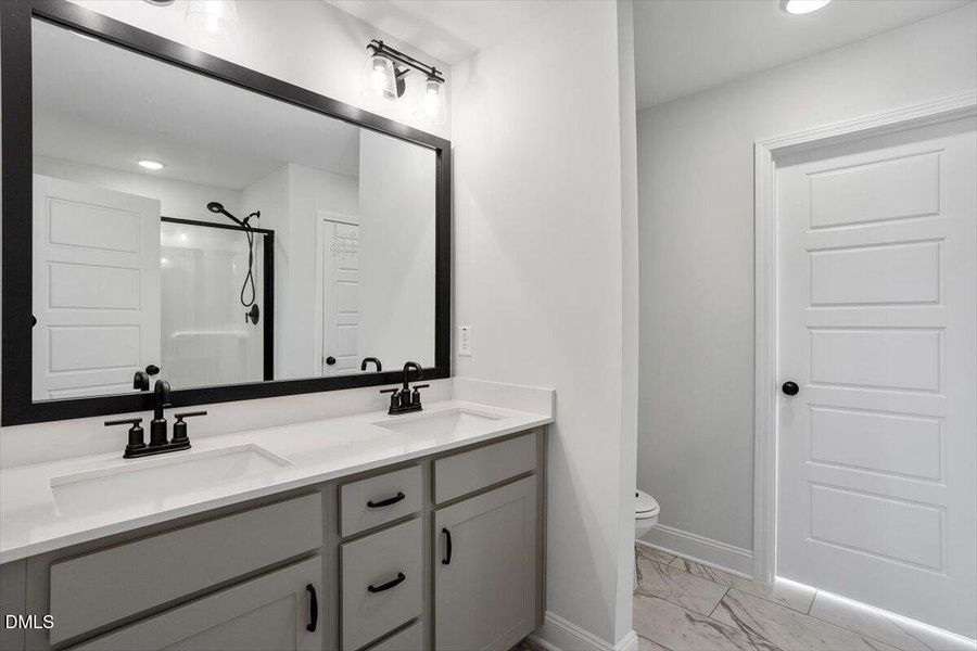 32-187 Clydes Point Way [2654876]_32