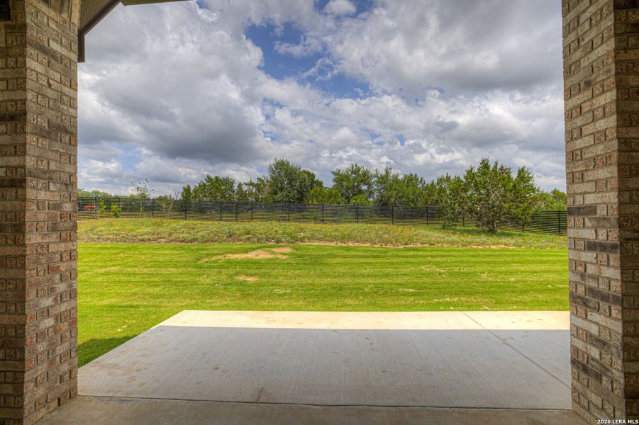 Exterior details and patio area of a home in Waldsanger, New Braunfels (Image 3).