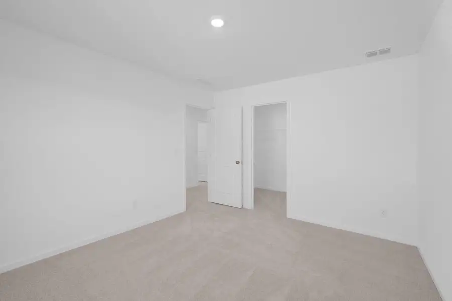 Spacious, unfurnished interior of a new home in Falls Creek, Flowery Branch (Image 11). Spacious, unfurnished interior of a new home in Falls Creek, Flowery Branch (Image 11).