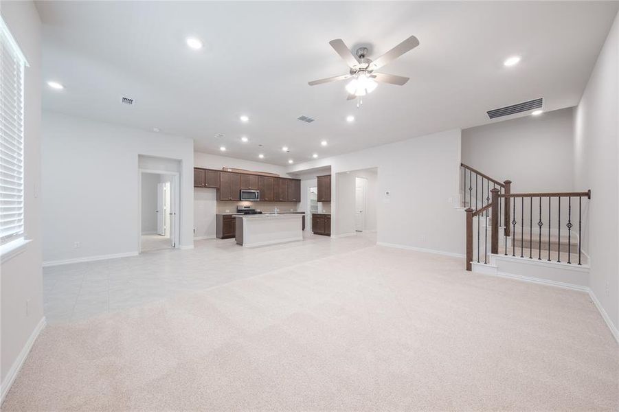 Image 31 of a home in Lake Pointe: Lake Pointe at Paloma Creek.