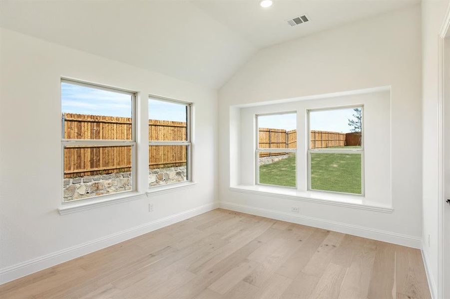 Spacious, unfurnished interior of a new home in Willow Wood Classic 50, McKinney (Image 19).