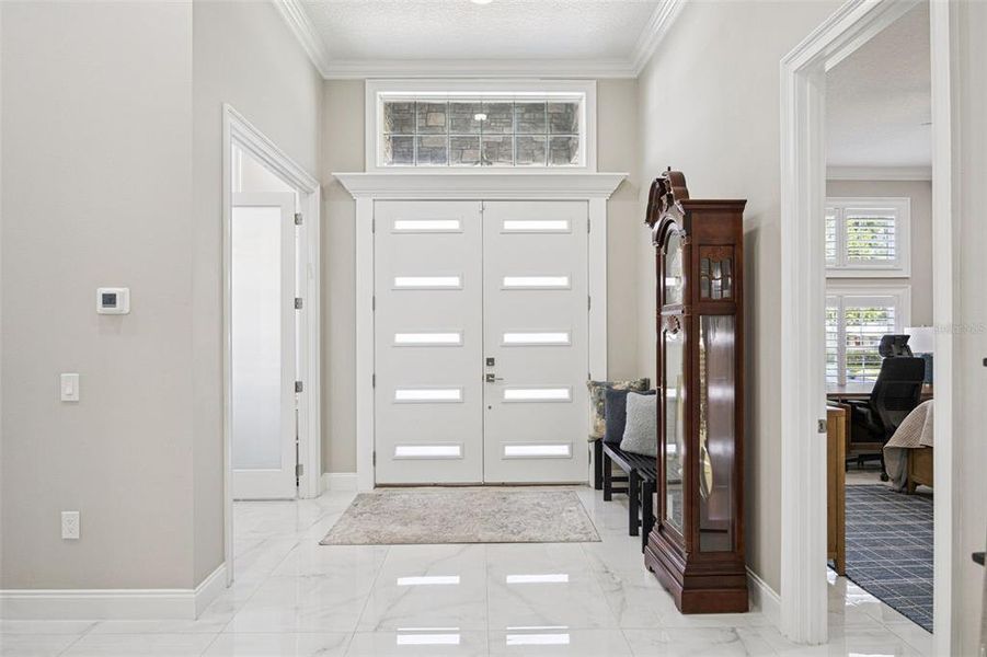 Furnished interior view inside a new home in , Clermont (Image 14).