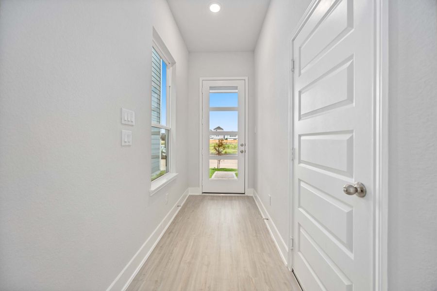 13215 Moncloa - DaVinci - Entry 13215 Moncloa - DaVinci - Entry