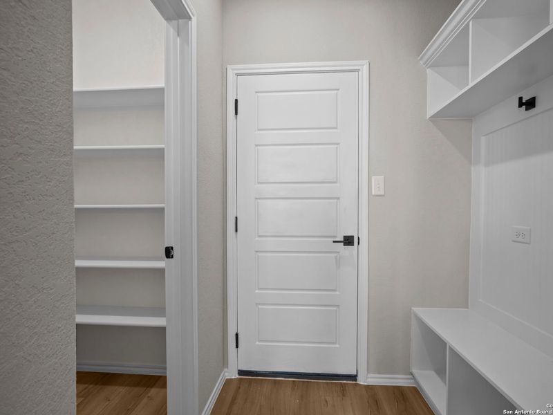 Spacious, unfurnished interior of a new home in Horizon Pointe, Converse (Image 21). Spacious, unfurnished interior of a new home in Horizon Pointe, Converse (Image 21).