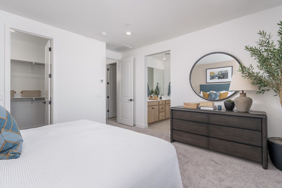Representative furnished interior of a home built from the 3 by Risewell Homes in Bella Storia, Gilbert (Image 10).