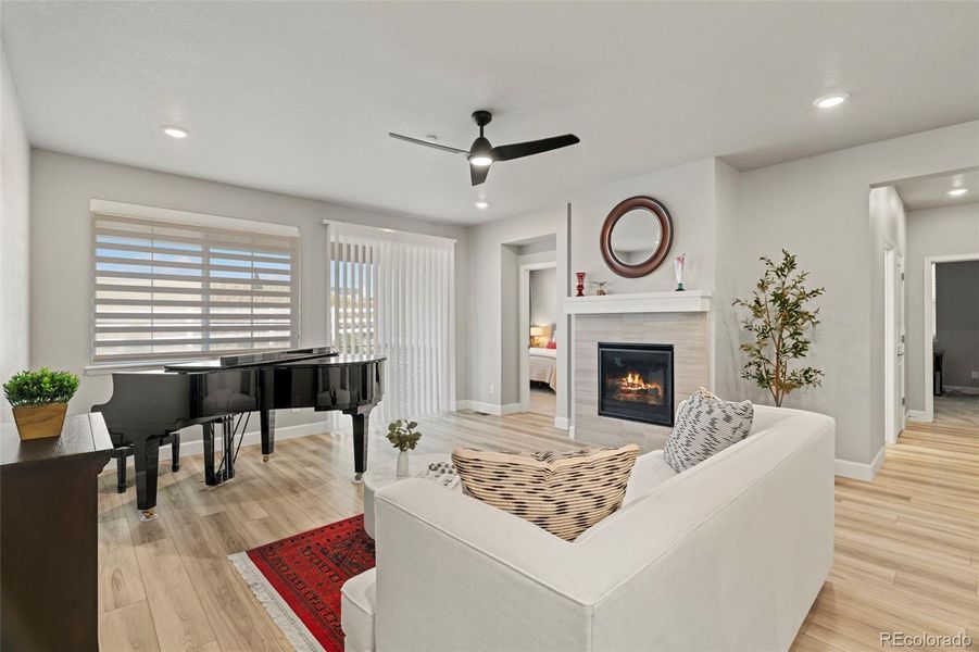 Furnished interior view inside a new home in Murphy Creek, Aurora (Image 17).