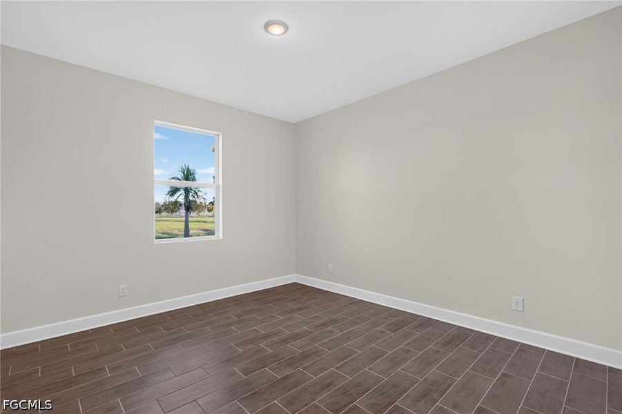 Spacious, unfurnished interior of a new home in Cape Coral, Cape Coral (Image 25). Spacious, unfurnished interior of a new home in Cape Coral, Cape Coral (Image 25).