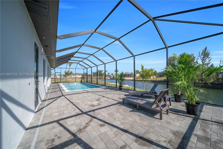 Exterior details and patio area of a home in , Cape Coral (Image 27).