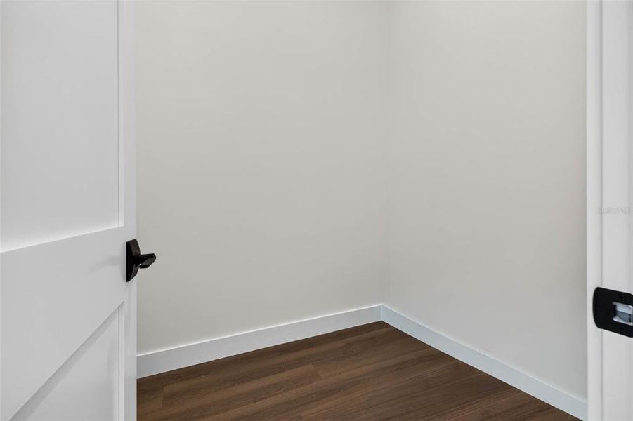 Spacious, unfurnished interior of a new home in , St. Petersburg (Image 20). Spacious, unfurnished interior of a new home in , St. Petersburg (Image 20).
