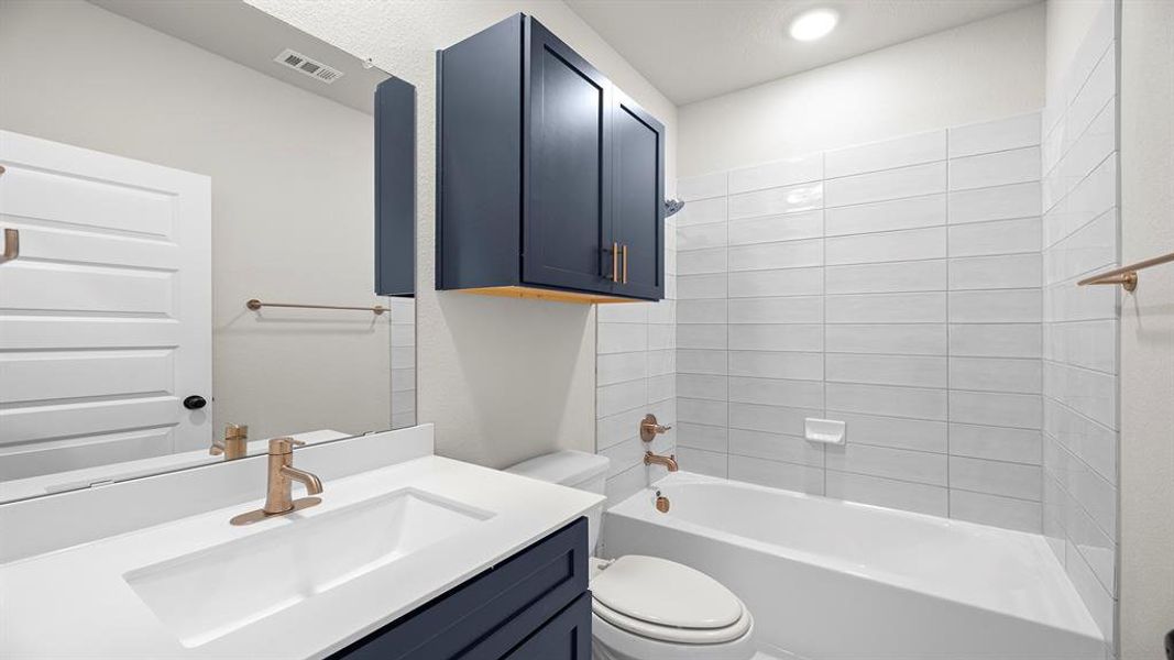 05. 1208 Cider Mill - 2ND Bath 05. 1208 Cider Mill - 2ND Bath