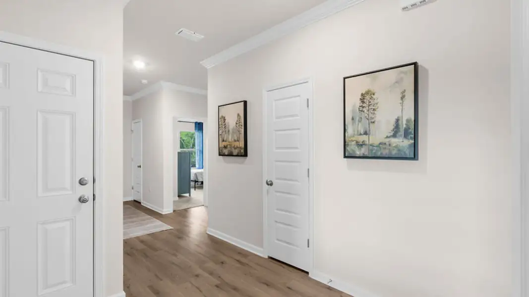 Spacious, unfurnished interior of a new home in Abilene Acres, Tallahassee (Image 20).