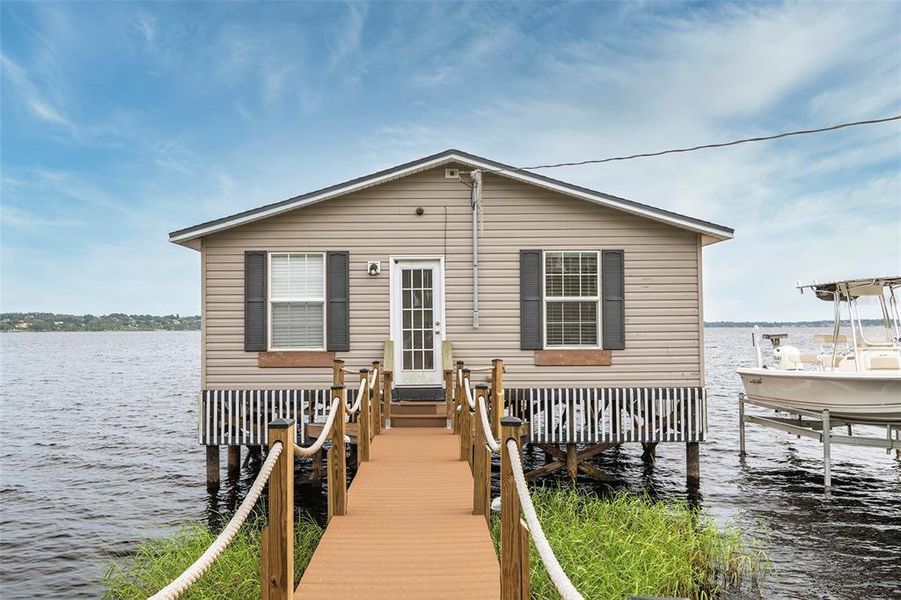 Clubhouse on Lake Clubhouse on Lake