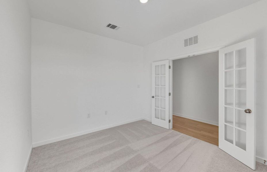 Spacious, unfurnished interior of a new home in Larson Crossing, Elgin (Image 17).