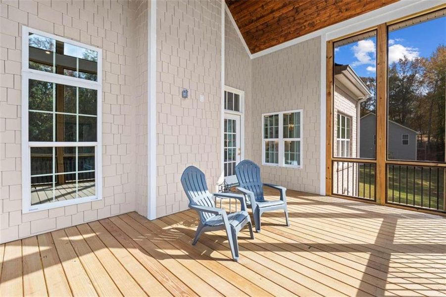 Exterior details and patio area of a home in , Carrollton (Image 41).