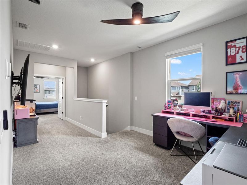 Furnished interior view inside a new home in , Winter Garden (Image 13).