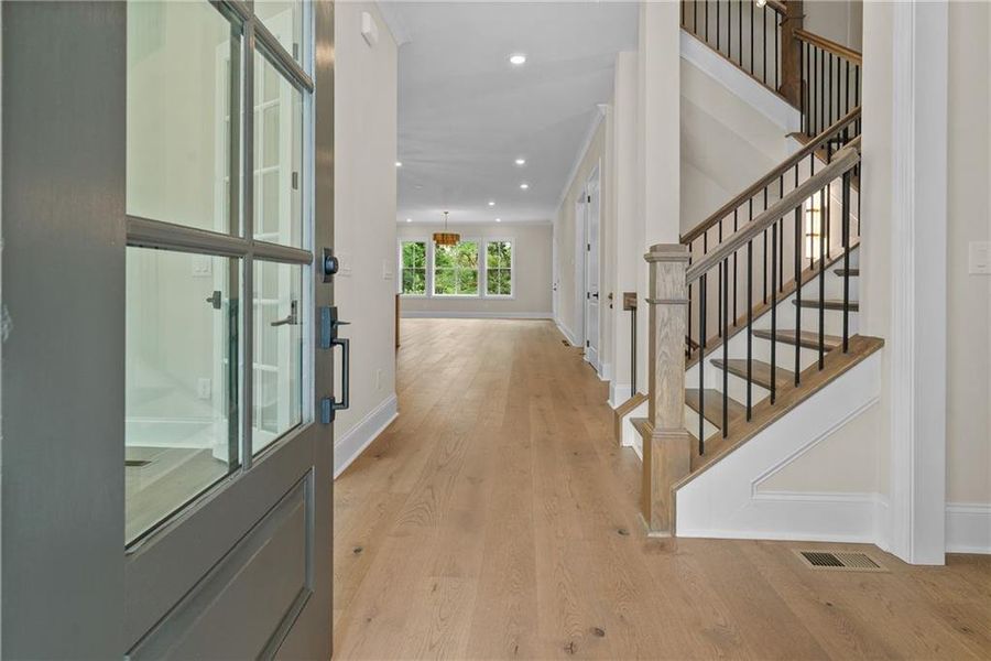 Spacious, unfurnished interior of a new home in Waterside Single Family, Peachtree Corners (Image 21).