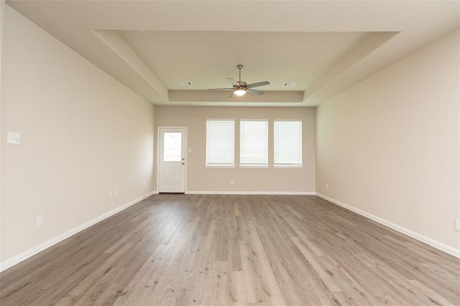 Image 9 of a home in Charleston Heights.