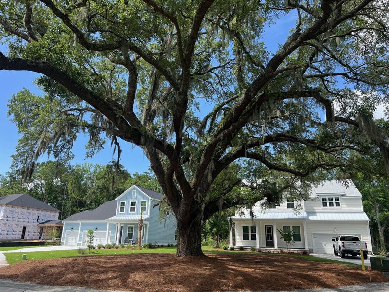 Image 6 of a home in . Image 6 of a home in .