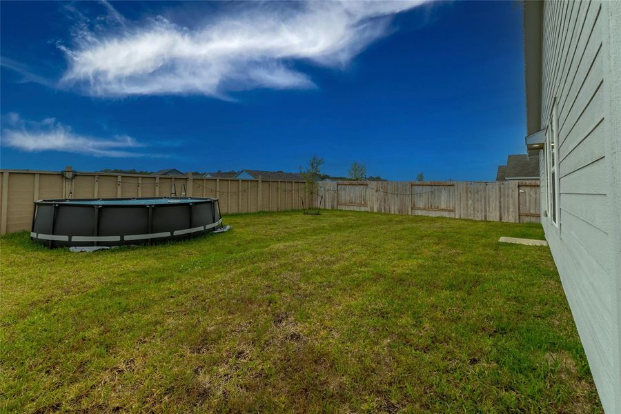 So much space to add a playset for the kids, a large outdoor kitchen, or o covered back patio. So much space to add a playset for the kids, a large outdoor kitchen, or o covered back patio.