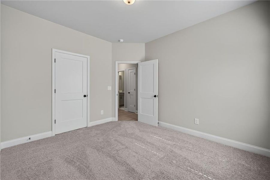 Spacious, unfurnished interior of a new home in , Loganville (Image 41).