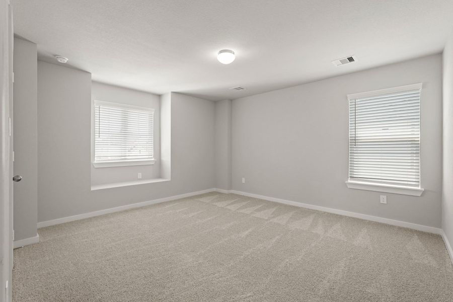 Spacious, unfurnished interior of a new home in Briarwood Crossing, Rosenberg (Image 26). Spacious, unfurnished interior of a new home in Briarwood Crossing, Rosenberg (Image 26).