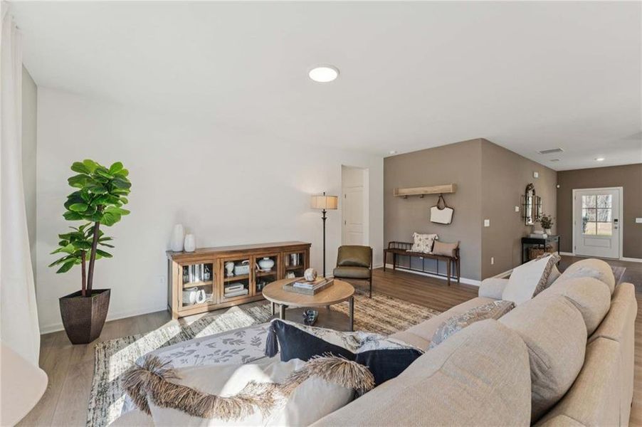 Furnished interior view inside a new home in , Dallas (Image 35).