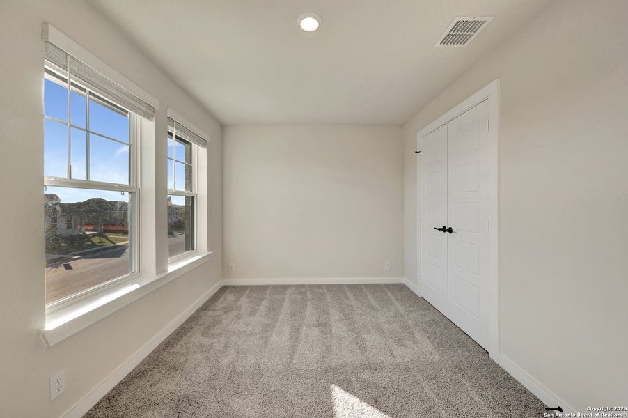 Spacious, unfurnished interior of a new home in Mayfair - Select Classic Series, New Braunfels (Image 20).