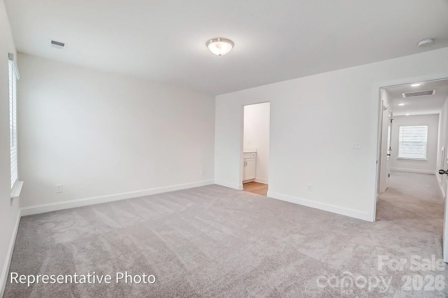 Spacious, unfurnished interior of a new home in Waterford Commons, Rock Hill (Image 27). Spacious, unfurnished interior of a new home in Waterford Commons, Rock Hill (Image 27).