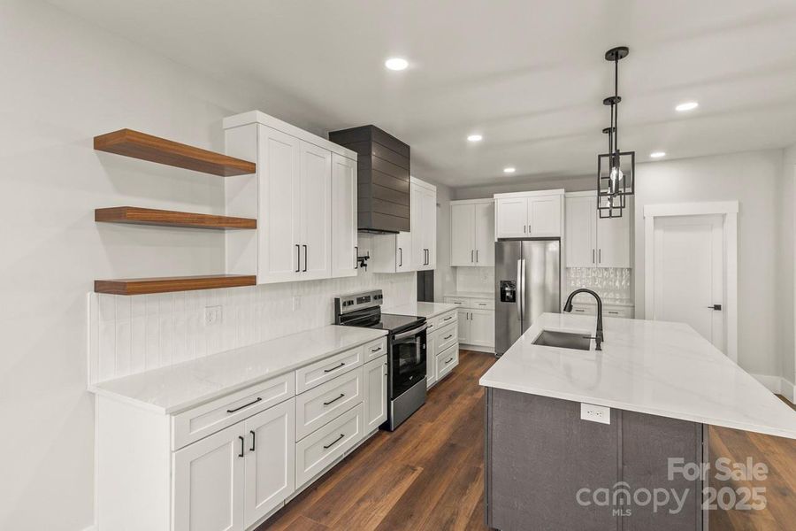 Furnished interior view inside a new home in , Lincolnton (Image 6).