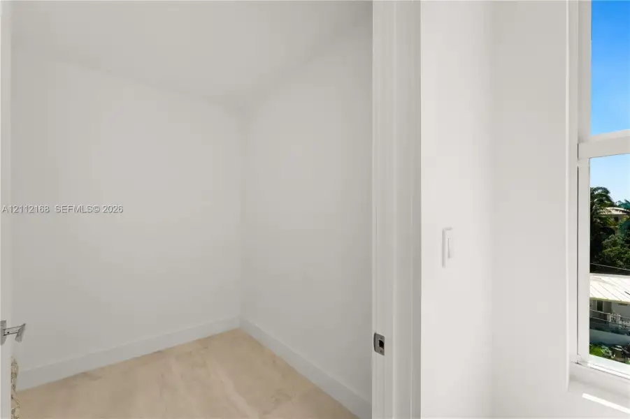 Spacious, unfurnished interior of a new home in , Cudjoe Key (Image 25). Spacious, unfurnished interior of a new home in , Cudjoe Key (Image 25).