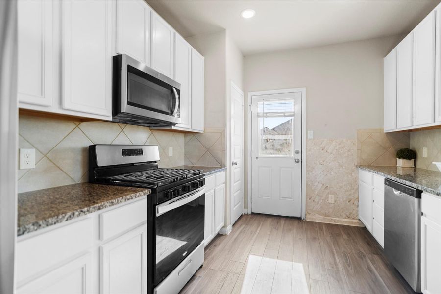 Furnished interior view inside a new home in , Huntsville (Image 12).