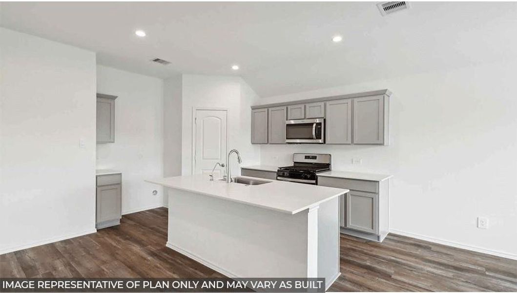 Furnished interior view inside a new home in Medina, Dayton (Image 5).